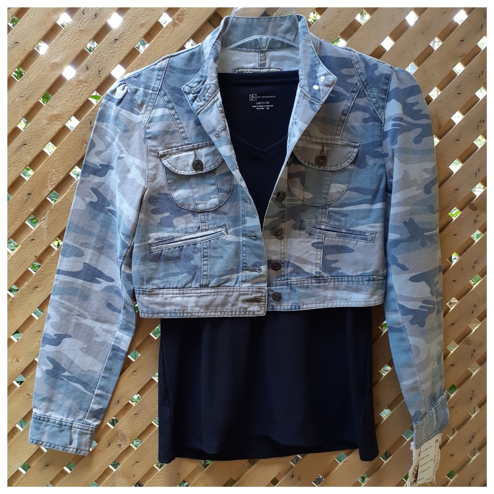 🖤 NWT camo jacket and black ribbed shirt - Picture 5 of 6